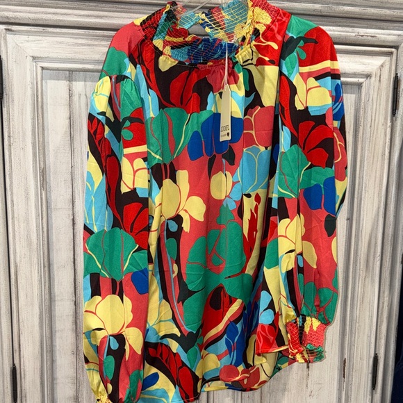 JODIFL Tops - JODIFL Multicolor Floral Blouse